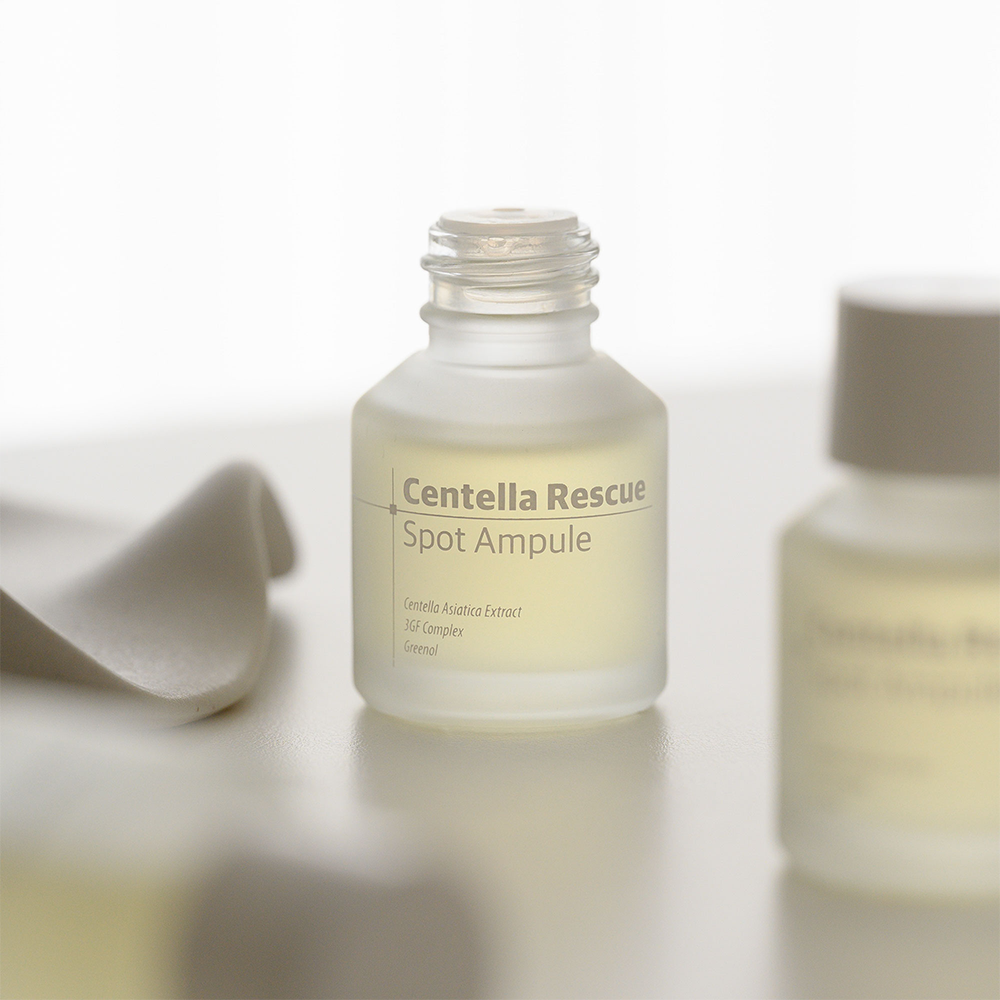 Centella Rescue Spot Ampule (quickly soothes problematic skin such as acne) | Quickly soothe problematic skin such as acne eczema , Helps calm and regenerate skin by containing 3gf, Patented ingredients for soothing red skin and calming effects of heat through human application tests
